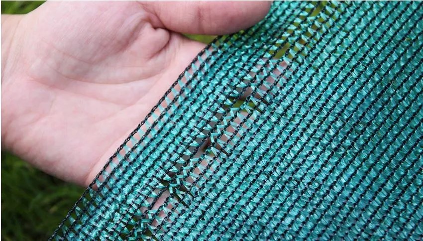 Árnyékoló háló sötétzöld 1,2x50m 90% árnyék