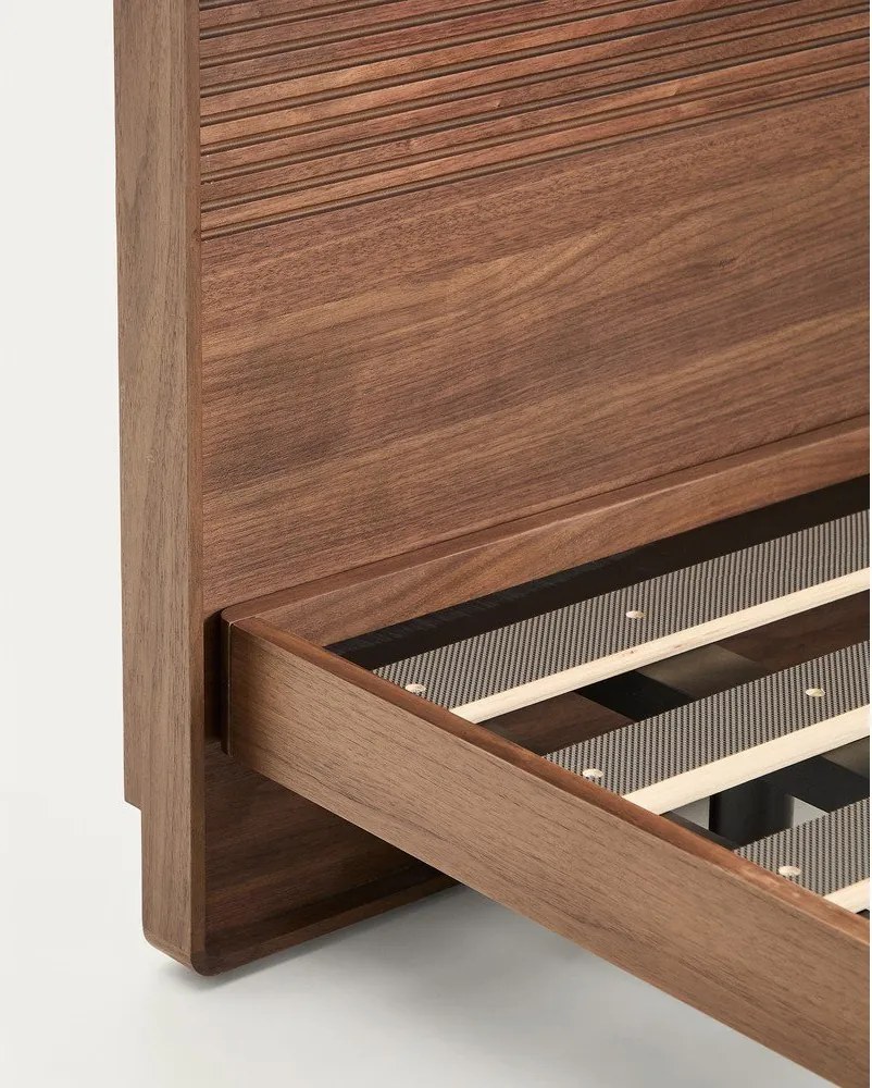 Barna nyírfa franciaágy ágyráccsal 160x200 cm Norlen – Kave Home