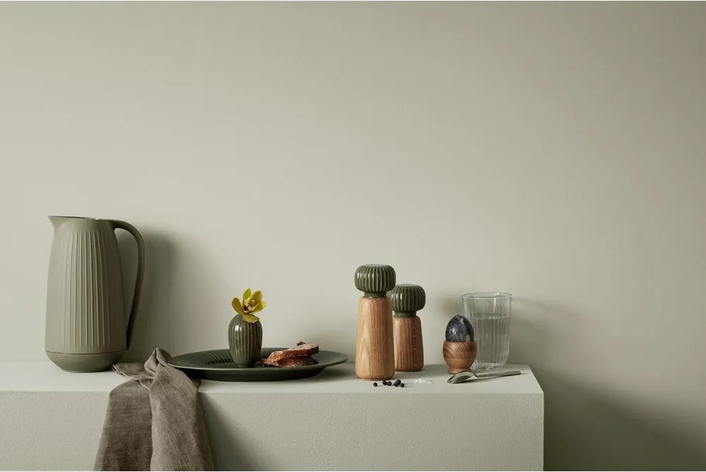 Zöld-natúr színű tömörfa só- és borsőrlő Hammershøi – Kähler Design