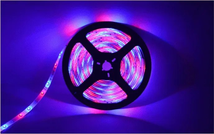 Zaparkorun LED RGB szalag TV-hez – 3 m