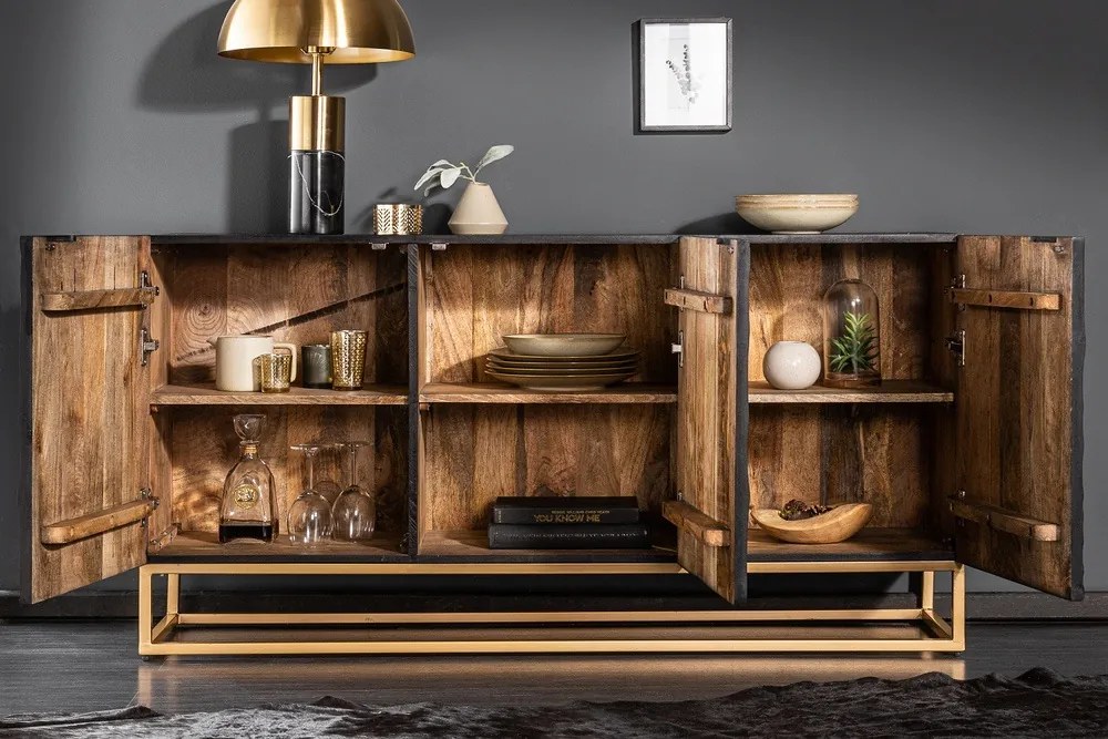 Design komód Shayla 140 cm fekete mangó