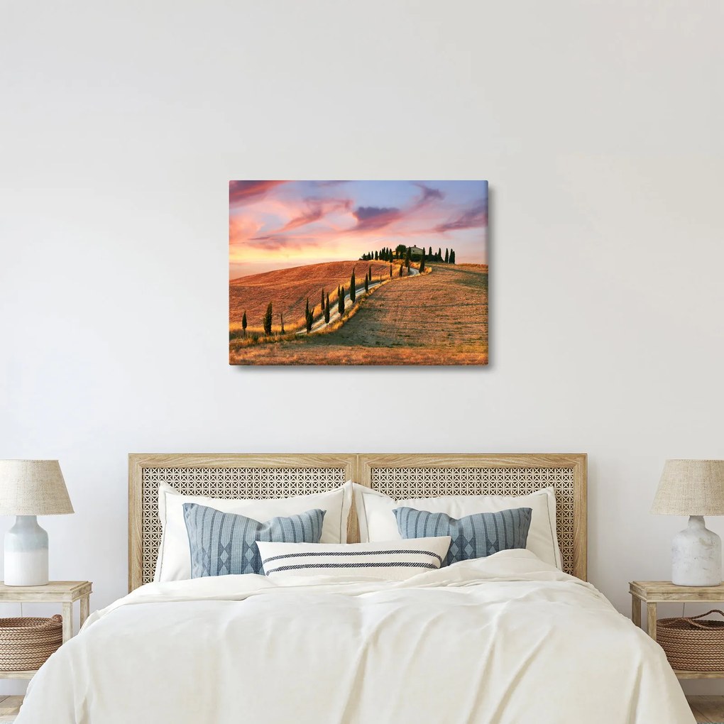 Kép - Ház a dombon, Toszkána, Olaszország (70x50 cm)