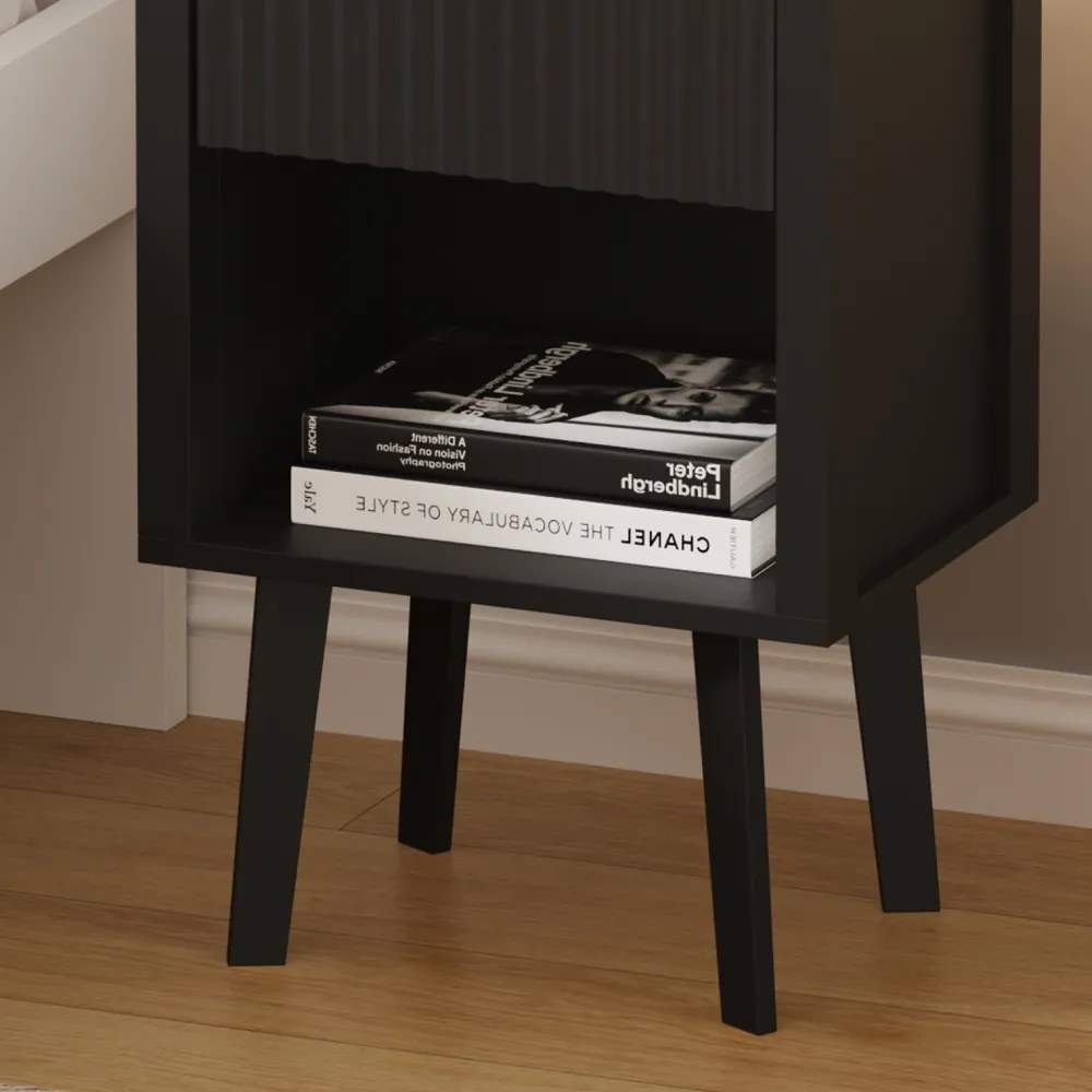 Éjjeliszekrény, fekete, TOBI