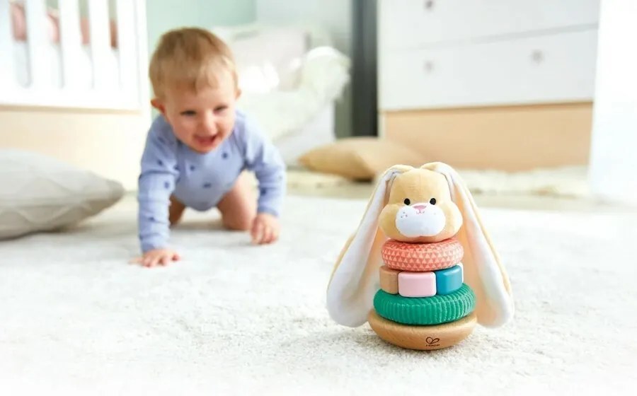 Hape Összecsukható piramis Nyuszi