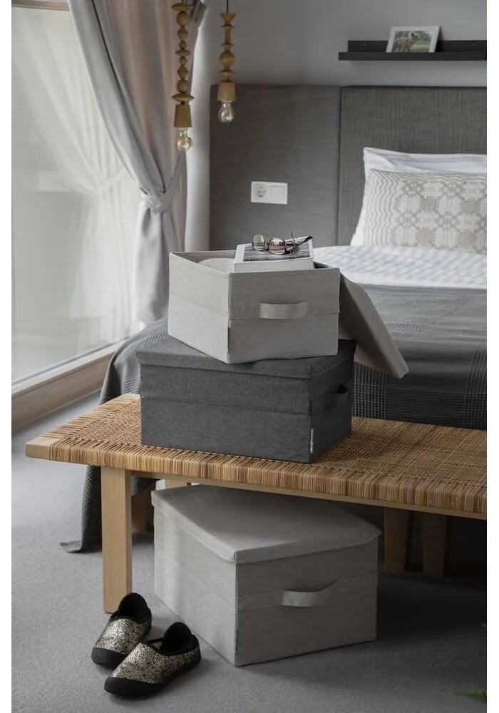 Bézs fedeles textil tárolódoboz 35x26x19 cm Soft Storage – Bigso