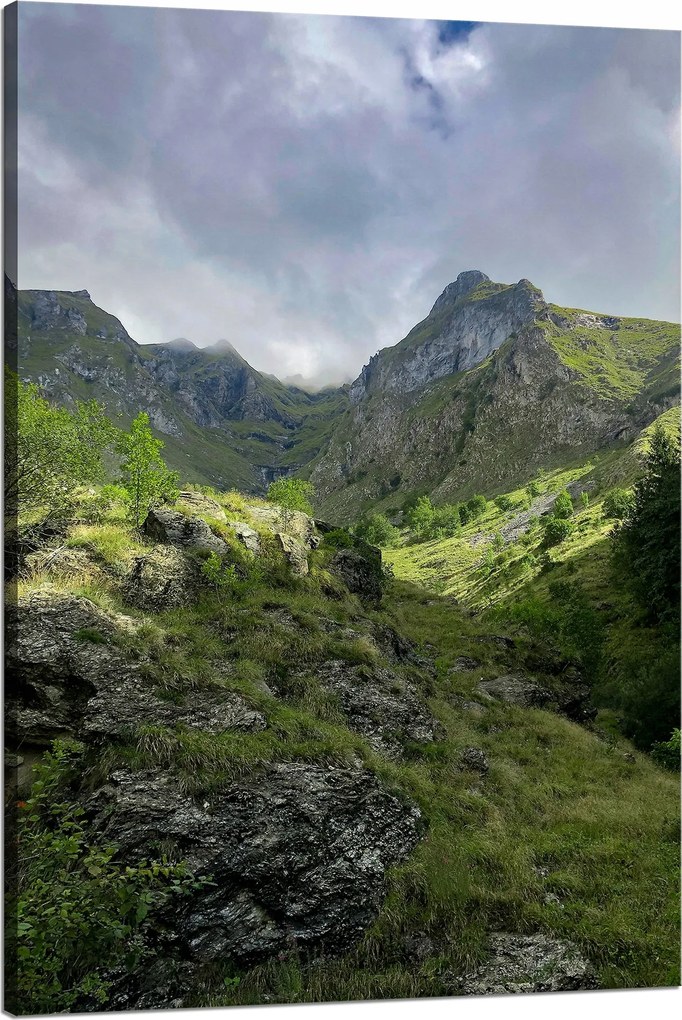 Vászonkép Természet Körbehajló hegyek 80x120 cm