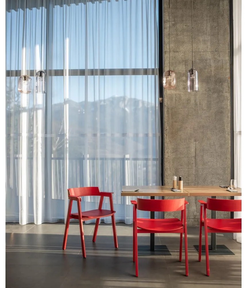 Piros tölgyfa karfás étkezőszék Flip – Gazzda