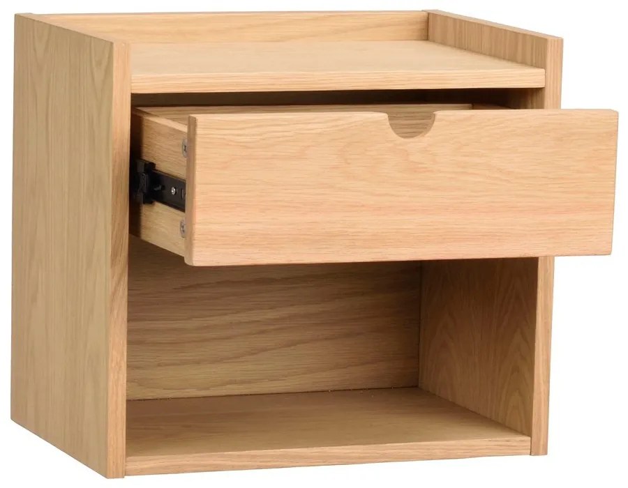 Natúr színű tölgyfa függő-polcokkal éjjeliszekrény Hillmond – Rowico