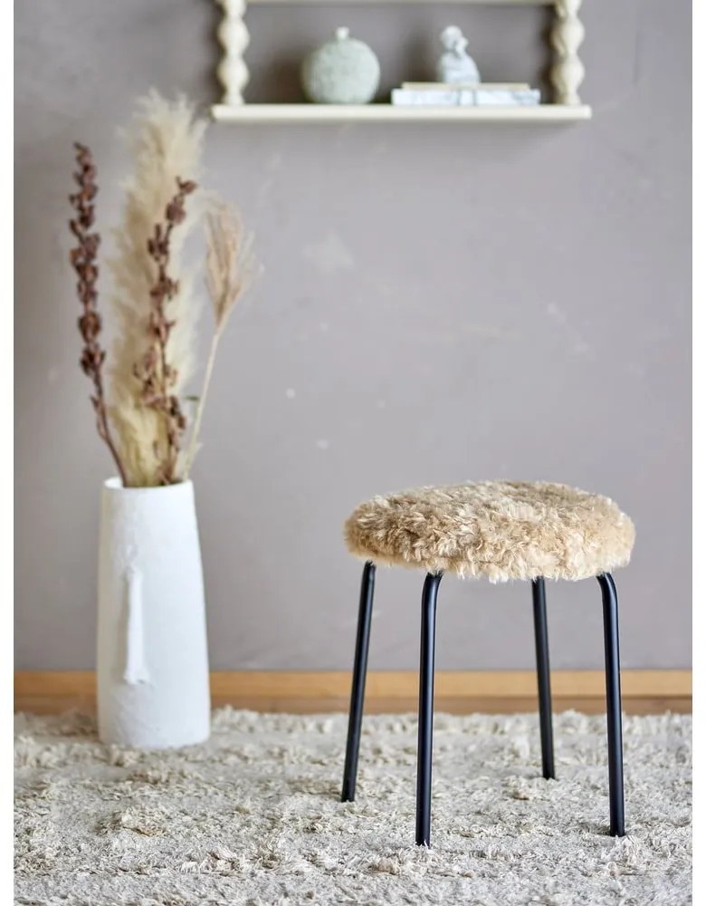 Bézs fém rakásolható ülőke Linard – Bloomingville