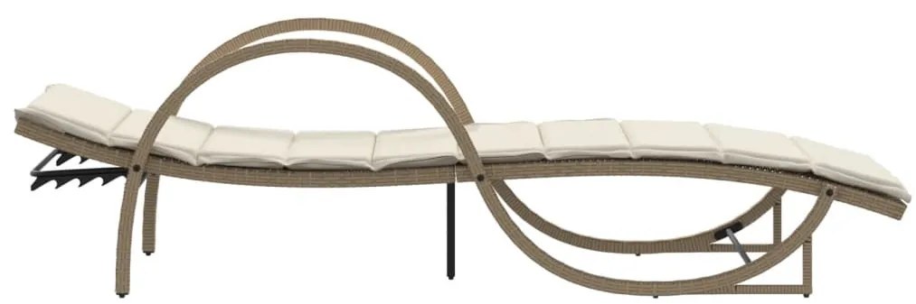 2 db bézs polyrattan napozóágy párnával