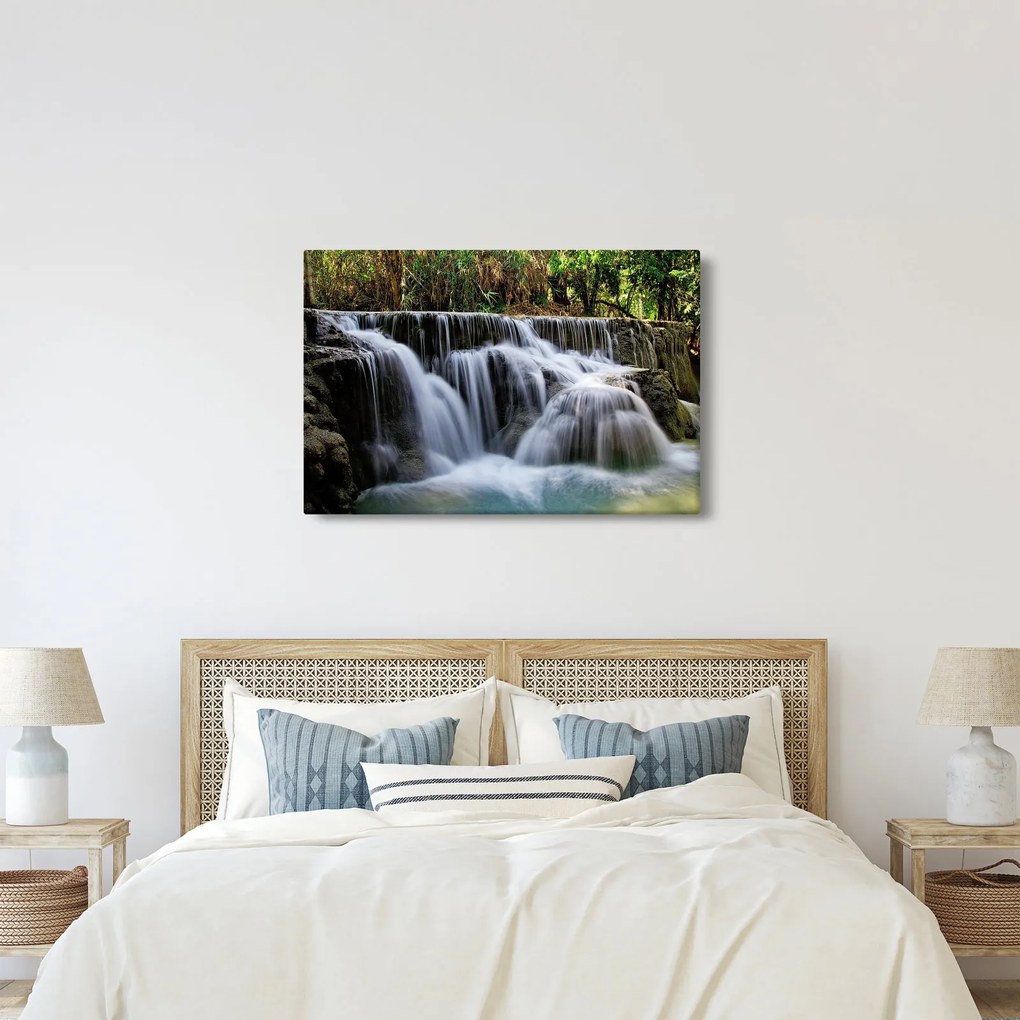 Egy kép a vízesésekről a dzsungelben (90x60 cm)