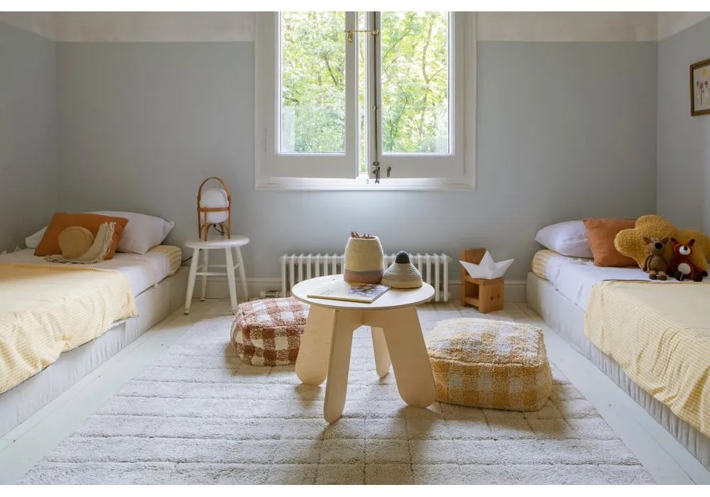 Okkersárga gyerek puff Vichy Honey – Lorena Canals