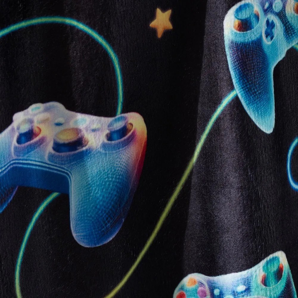 Fekete-kék mikroplüss gyerek takaró 130x170 cm Gamer – Catherine Lansfield