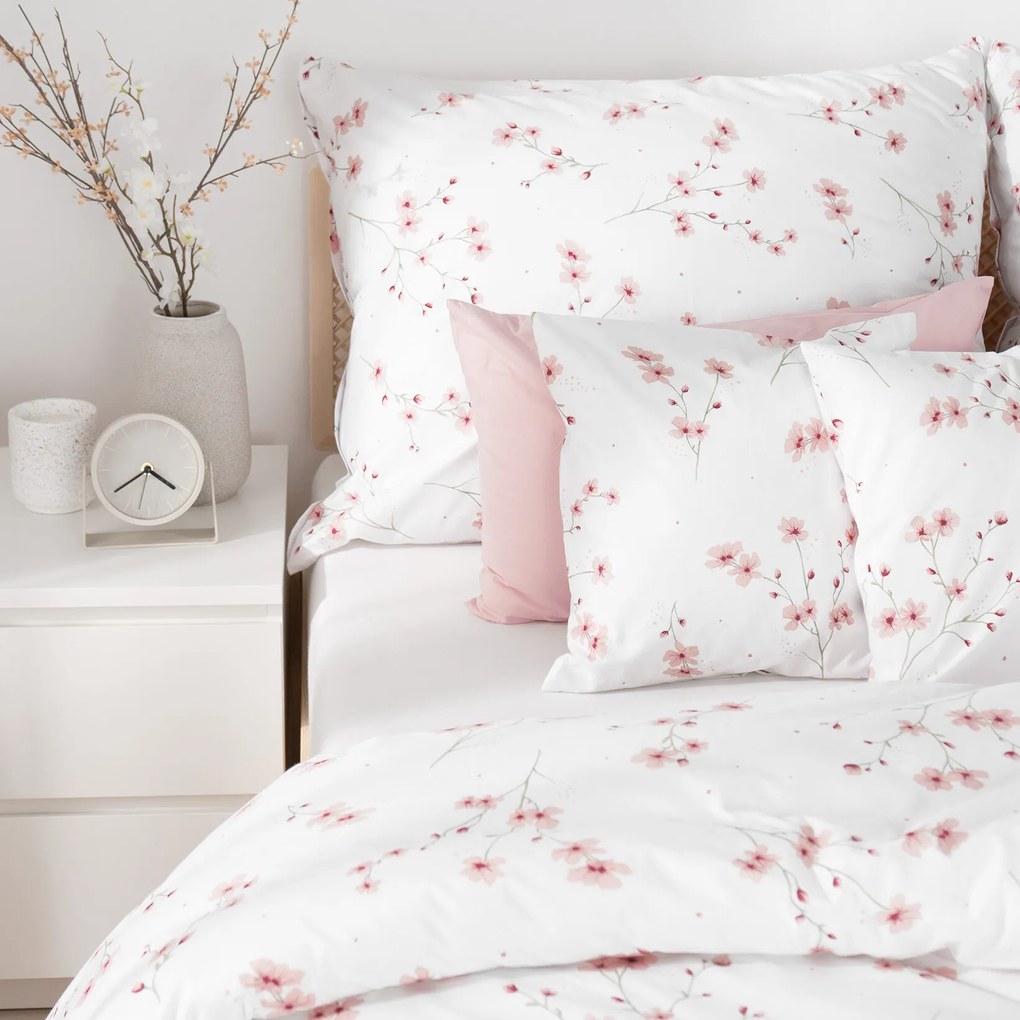 Goldea pamut ágyneműhuzat - cseresznyevirágok 150 x 200 és 50 x 60 cm