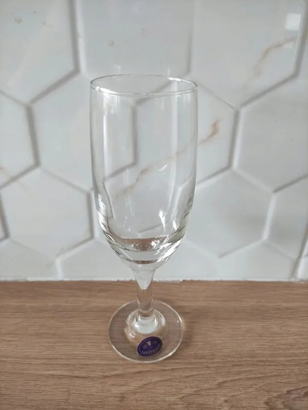 Pezsgős borospoharak 6 db-os szett