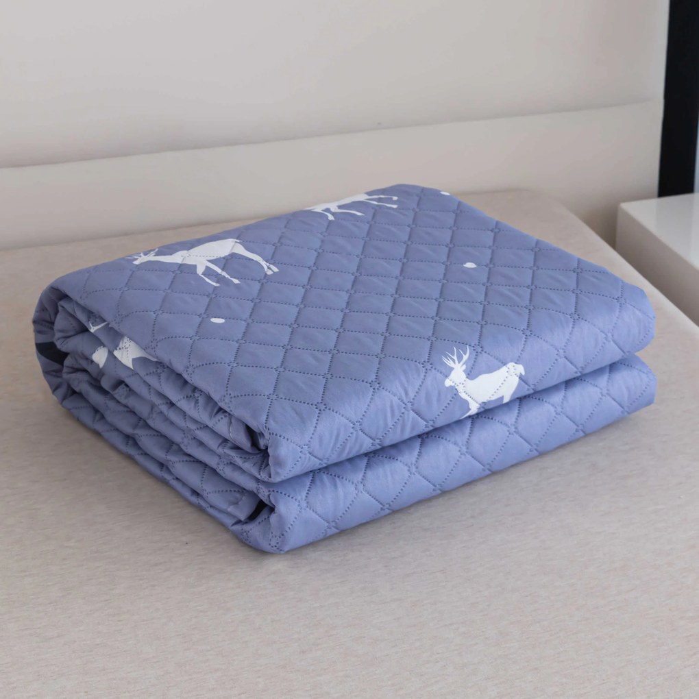 DEER AND TREE szürkéskék ágytakaró Méret: 220 x 240 cm