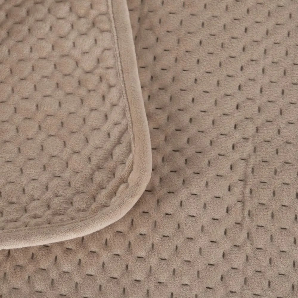 Bézs bársony steppelt ágytakaró 240x260 cm – Ixia