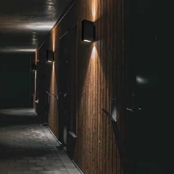 POLUX 319999 ORLEAN Modern Kültéri Fali Lámpa Fekete LED IP44