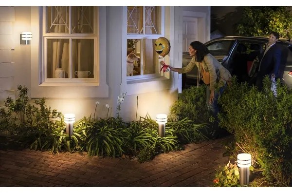 Philips 17404/47/P0 - Hue TUAR LED kültéri fali lámpa 1xE27/9,5W IP44