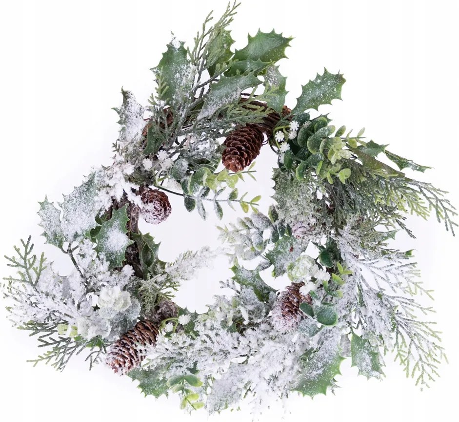 Gazdag koszorú hóval és tobozokkal 35cm karácsonyi dekoráció
