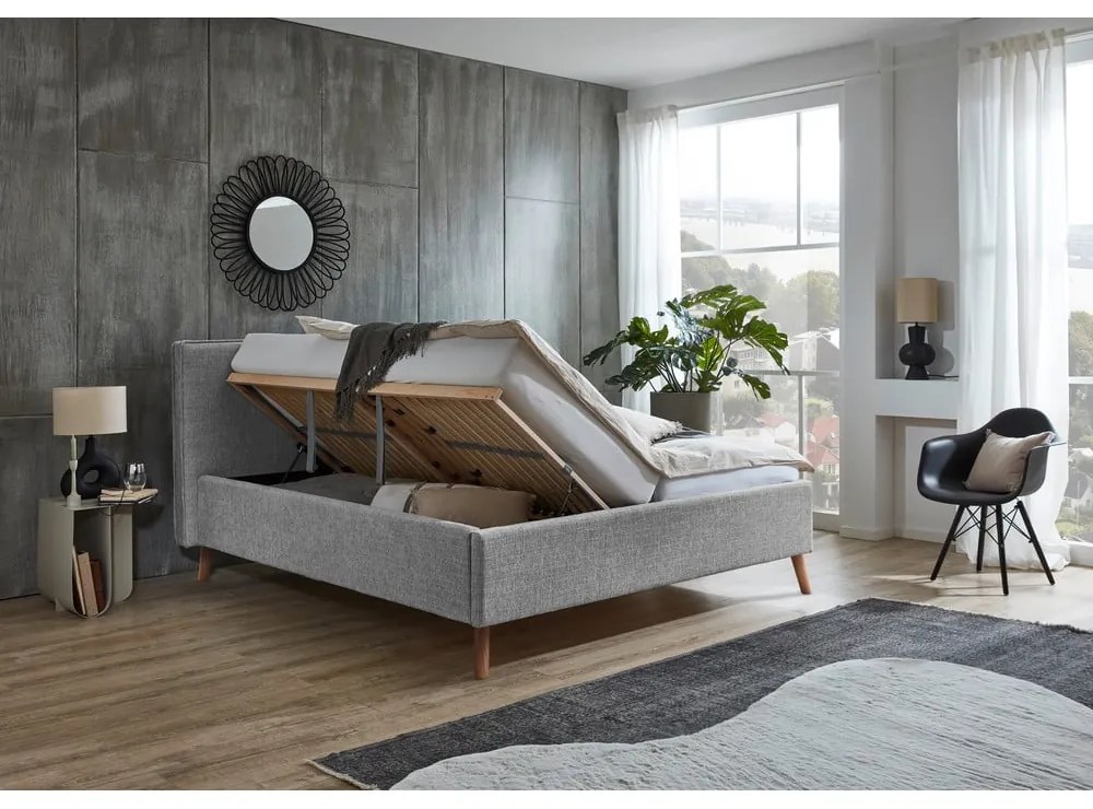 Világosszürke kárpitozott ágyneműtartós franciaágy ágyráccsal 180x200 cm Riva – Meise Möbel