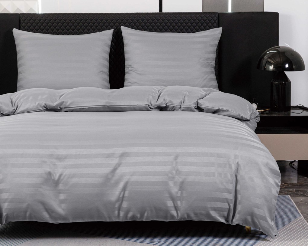 JASMINE mikroszálas szállodai ágyneműhuzat, világosszürke – 2 cm-es csíkos, szállodai zsebes Ágyneműhuzat mérete: 70 x 90 cm | 140 x 200 cm
