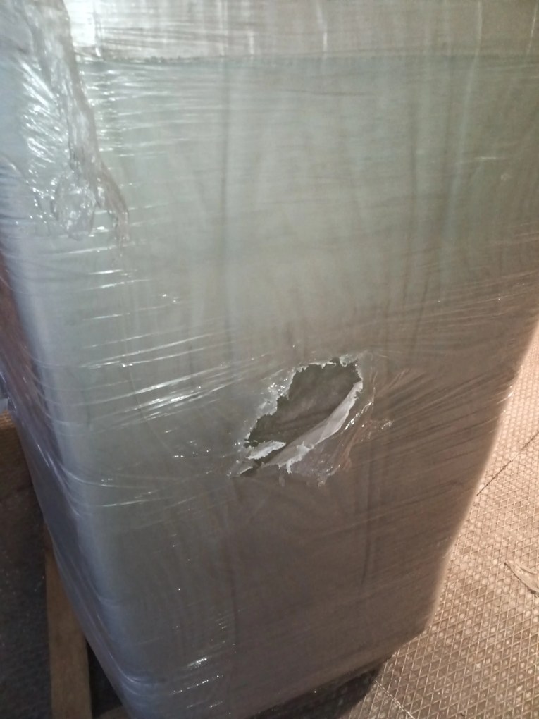 AKCIÓ Krémszínű kihúzható sarokkanapé ZENA, kétoldalas II. osztály