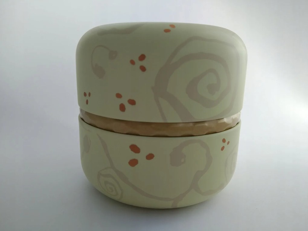 Matcha Teásdoboz, űrtartalom:50-80g, szín: pisztácia, gyártmány: Japán