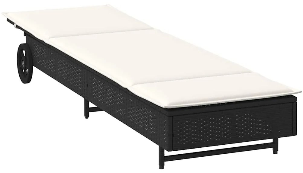 fekete polyrattan napozóágy kerekekkel és párnával