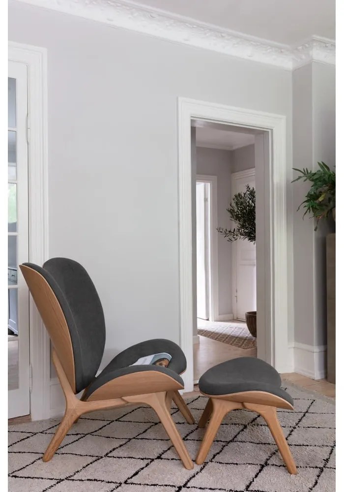 Bézs fotel A Conversation Piece – UMAGE