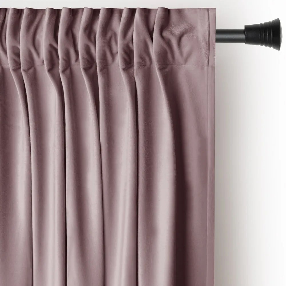 Világosbarna bársony dimout (részleges sötétítő) függöny 140x245 cm Pleat – Restilo