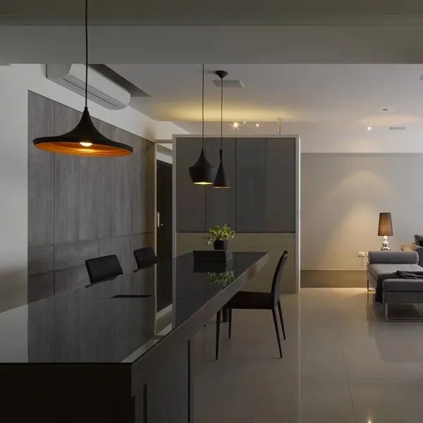 Függeszték MODERN E27/60W fekete