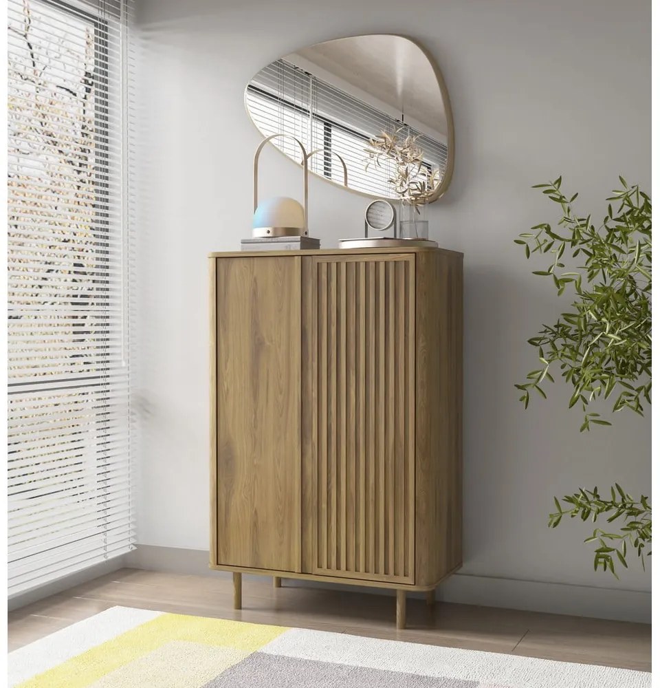 Natúr színű szekrény tölgyfa dekorral 86x130x40 cm Salma – Marckeric