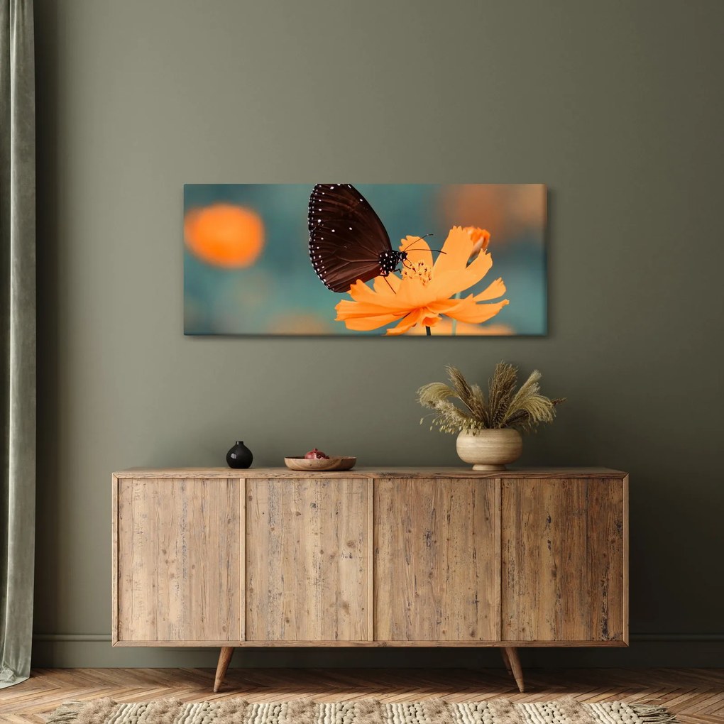 Kép - pillangó narancssárga virágon (120x50 cm)