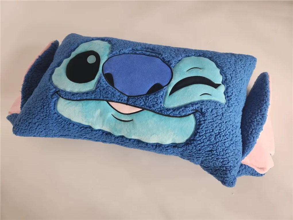 Disney Lilo és Stitch, A csillagkutya Wink formapárna, díszpárna Sherpa 75 cm