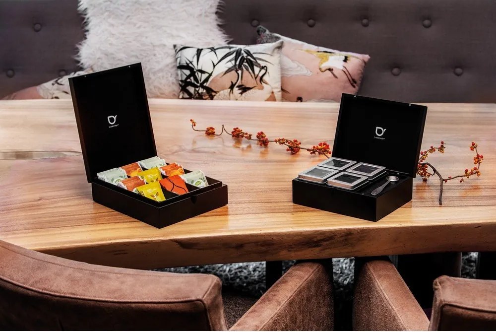 Fa teatartó doboz – Bredemeijer