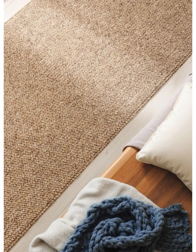 Világosbarna mosható futószőnyeg 80x240 cm Rocco Caramel – Elle Decoration
