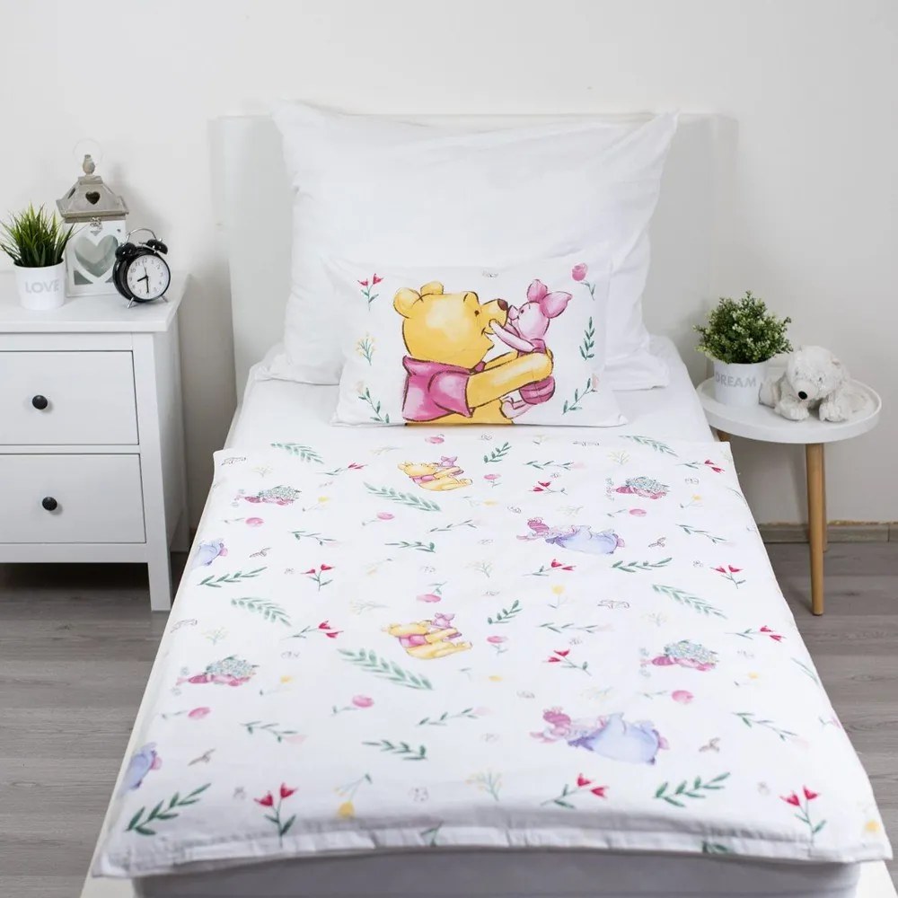 Pamut gyerek ágyneműhuzat babaágyhoz 100x135 cm Winnie the Pooh "Pooh Hugs" – Jerry Fabrics