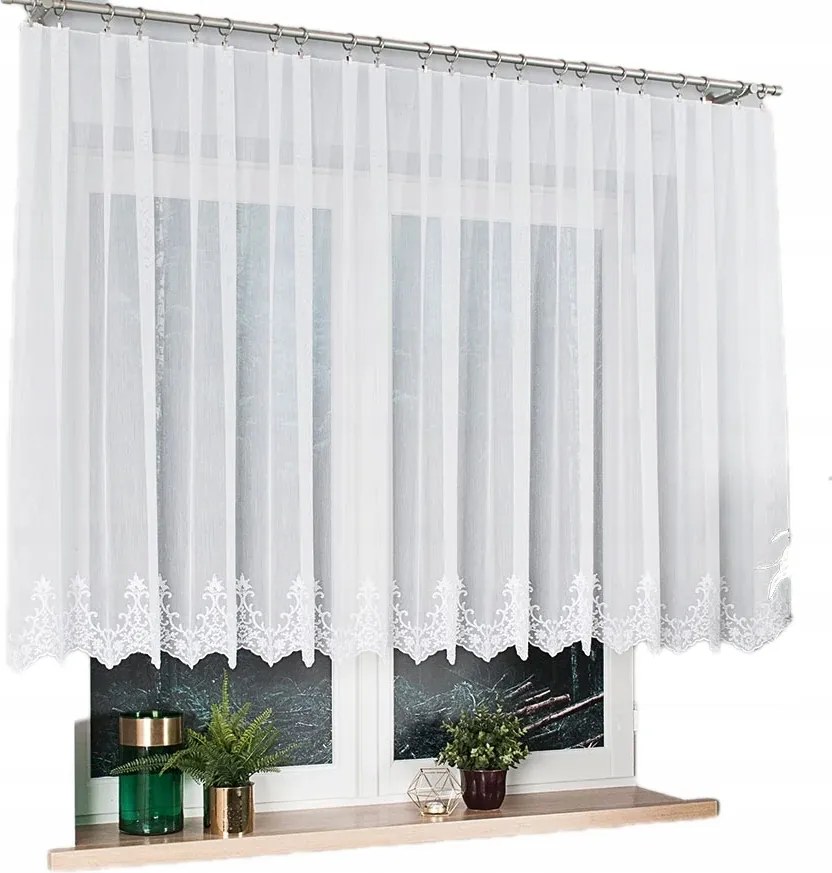 Függöny, sima, hímzett alul, 160cm magas, fehér