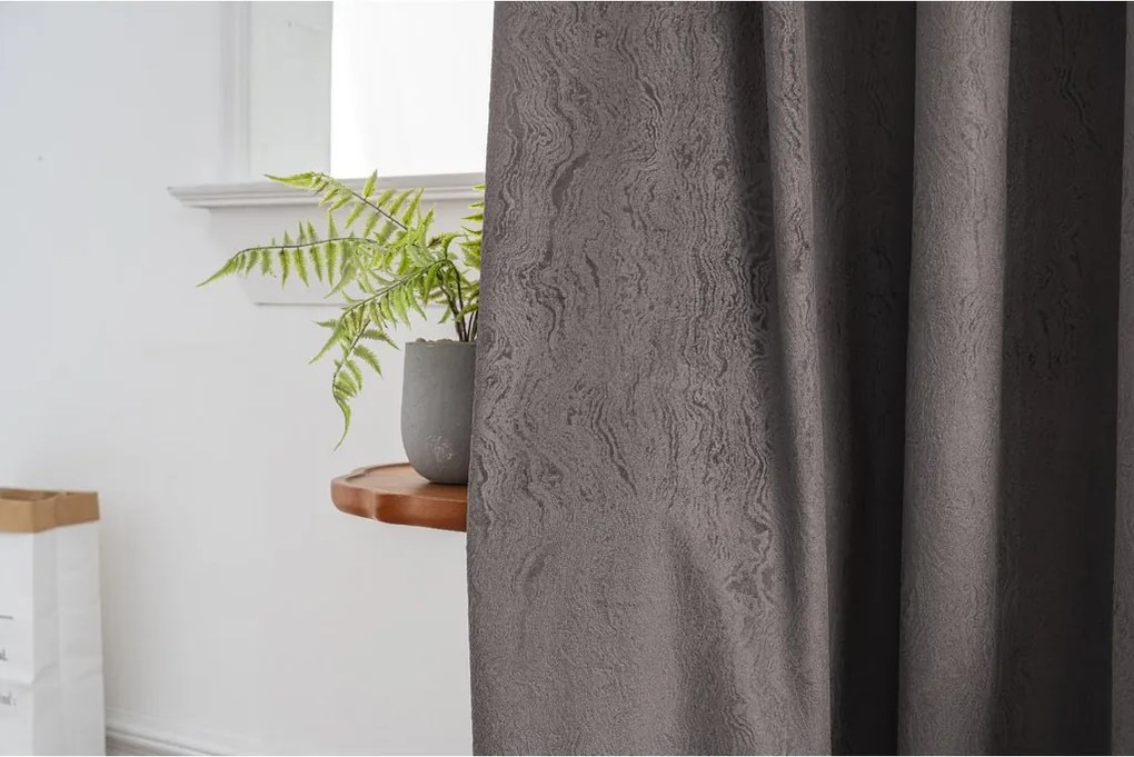 DUNES VELVET sötétítő függöny 140×250 cm, sötétszürke Felfüggesztés: Fém gyűrűk