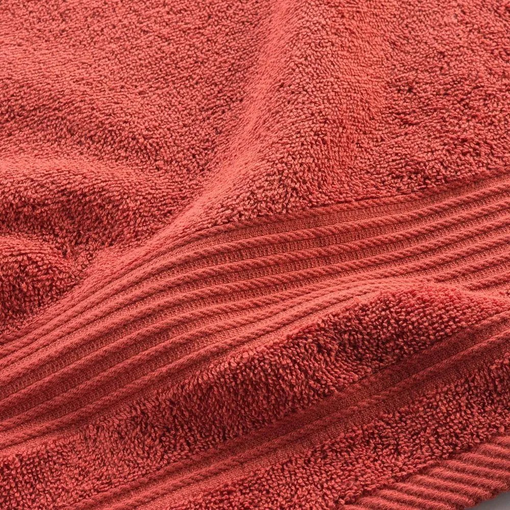 Téglavörös frottír pamut törölköző 50x90 cm Tendresse – douceur d'intérieur