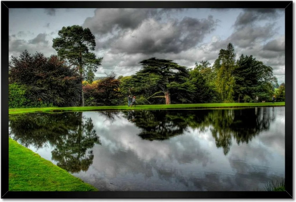 Poszterek keretben 60x40 Víztükörben tükröződő égbolt