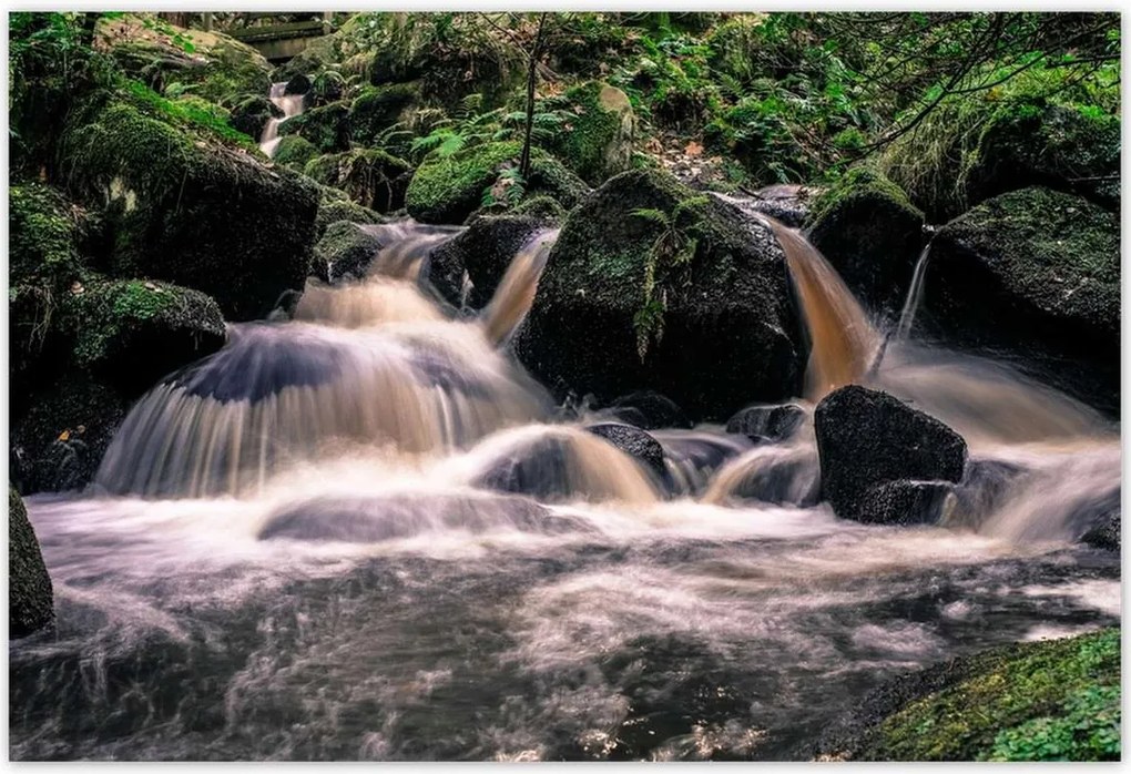 Poszterek 200x135 Hegyi folyó