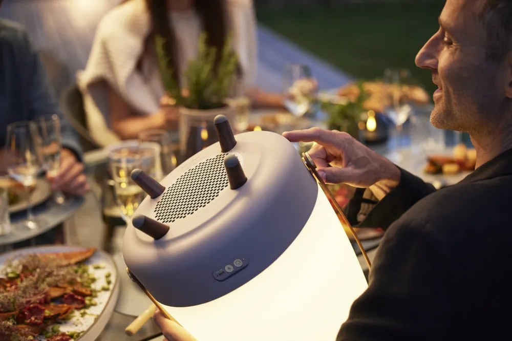 Lite-up Play JBL Earth föld barna lámpa, hangszóró