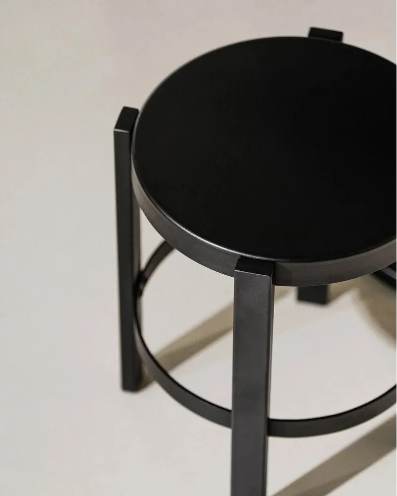 Fekete acél ülőke Doon – noo.ma