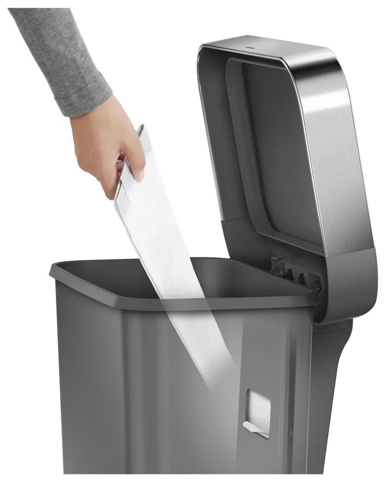 Pedálos műanyag szemetes 45 l - simplehuman