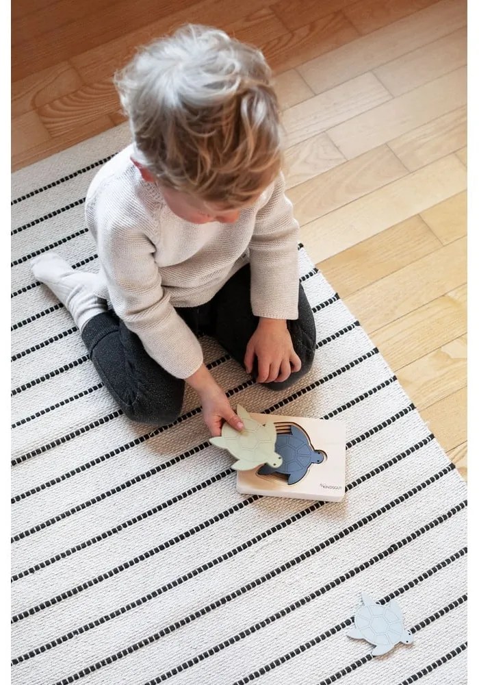 Fa formabeillesztős puzzle Turtle – Kindsgut