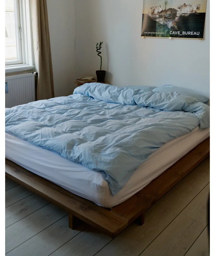 Barna borovi fenyő egyszemélyes ágy ágyráccsal 120x200 cm Japan – Karup Design