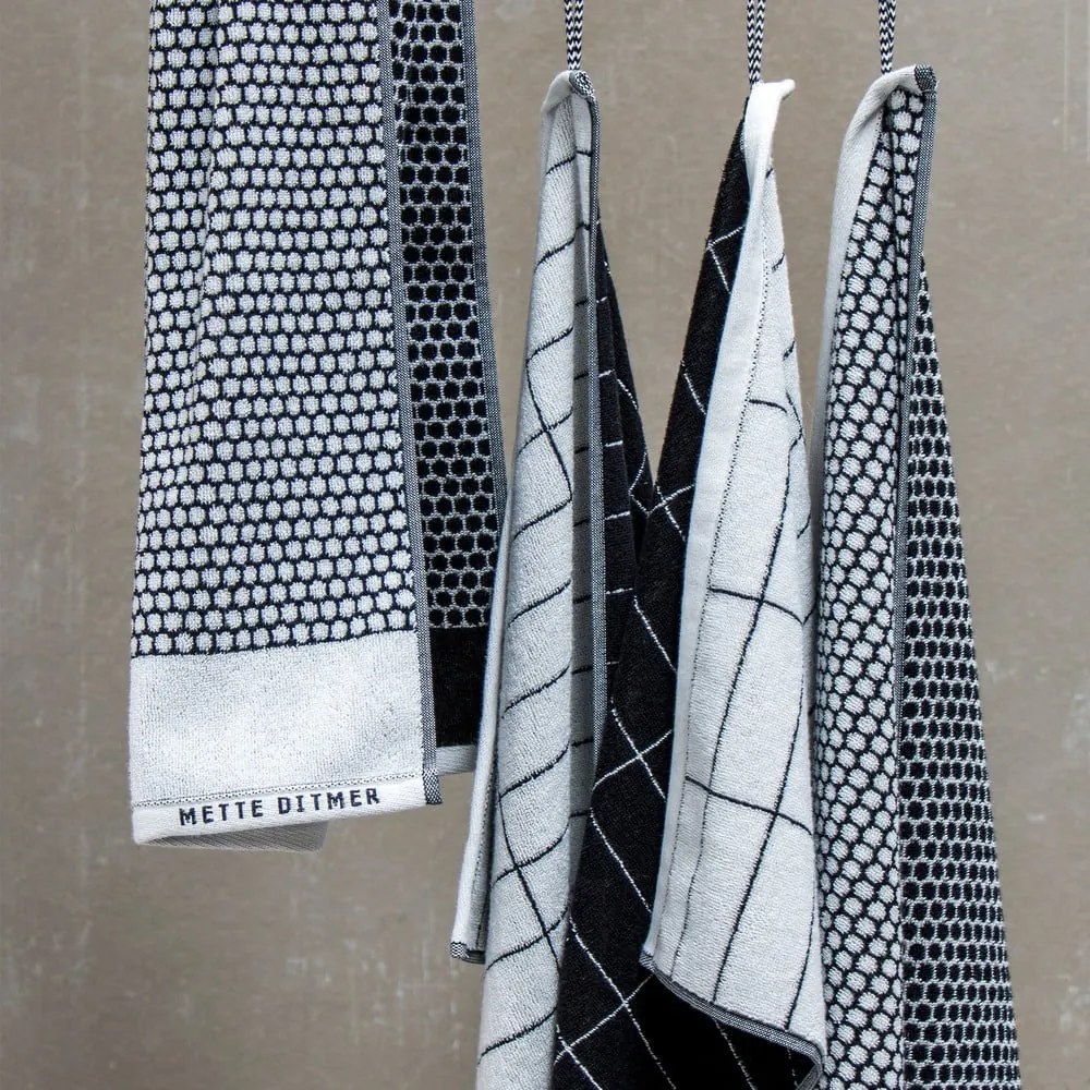 Fehér pamut fürdőlepedő 70x140 cm Tile Stone – Mette Ditmer Denmark
