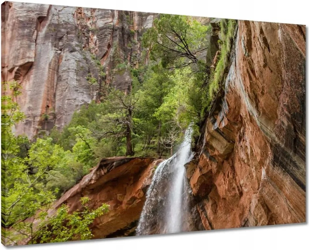 Vászonkép 70x50 Gyönyörű vízesés Hegyek